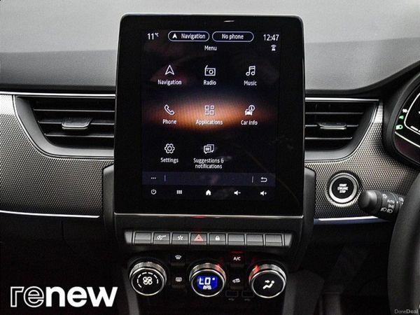 Renault Arkana SUV, Petrol, 2023, Red