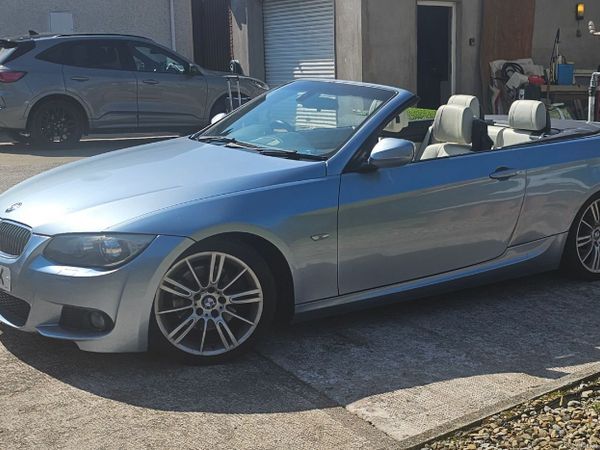 BMW 3-Series Convertible, Petrol, 2010, Blue