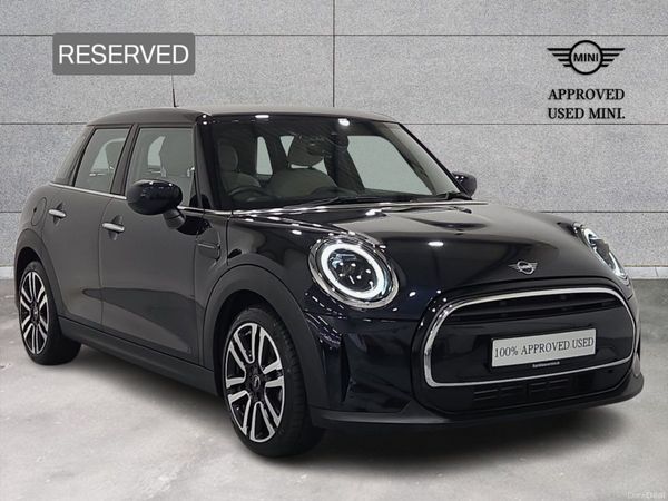 Mini Cooper Hatchback, Petrol, 2023, Blue