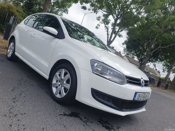Volkswagen Polo Hatchback, Petrol, 2013, White
