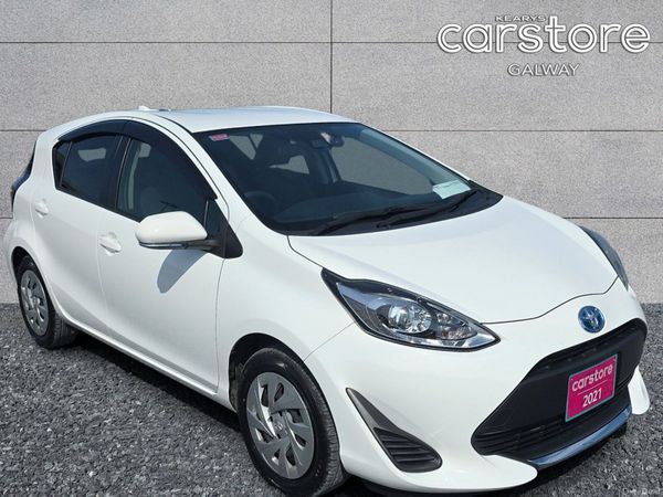Toyota Aqua Hatchback, Petrol Hybrid, 2021, White