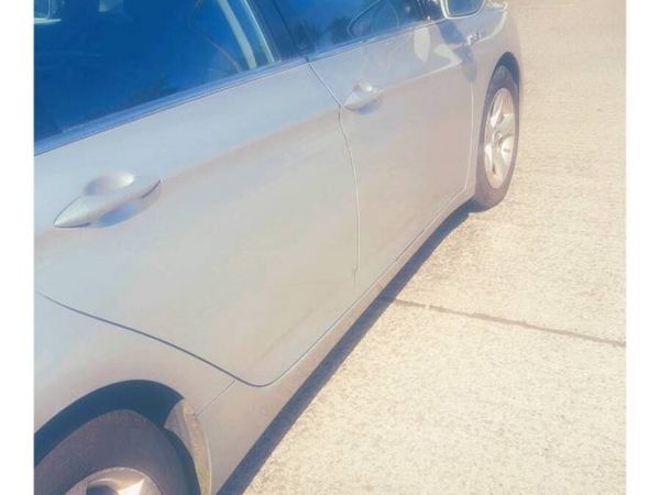 Hyundai i40 Saloon, Diesel, 2013, Silver