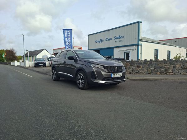 Peugeot 3008 MPV, Diesel, 2022, Grey