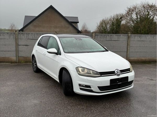 Volkswagen Golf Hatchback, Petrol, 2014, White