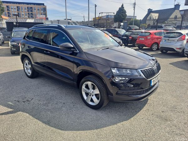 Skoda Karoq Estate/Jeep, Petrol, 2019, Black