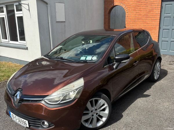 Renault Clio Hatchback, Petrol, 2015, Brown