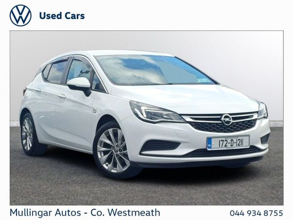 Opel Astra Hatchback, Petrol, 2017, White