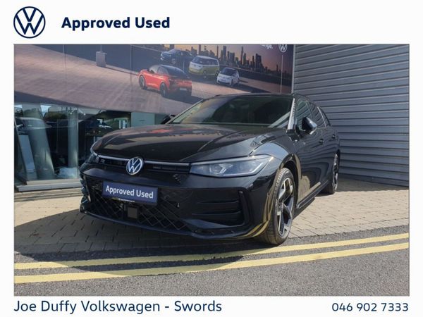 Volkswagen Passat Estate, Petrol Hybrid, 2025, Black