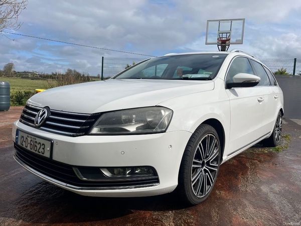 Volkswagen Passat Estate, Diesel, 2012, White