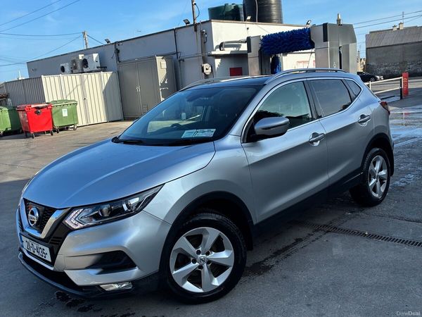 Nissan Qashqai MPV, Diesel, 2021, Grey