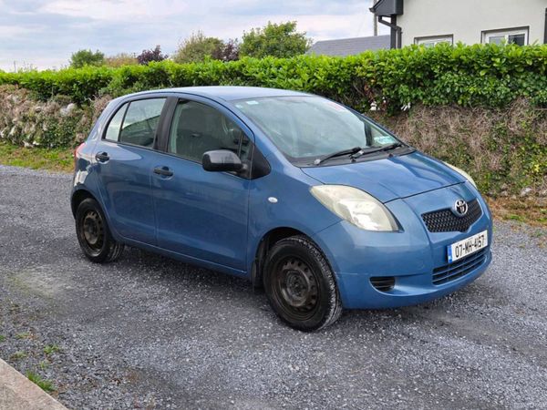 Toyota Yaris Hatchback, Petrol, 2007, Blue