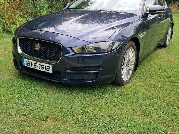 Jaguar XE Saloon, Diesel, 2016, Blue