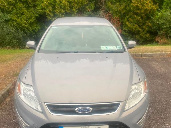 Ford Mondeo Saloon, Diesel, 2012, Grey