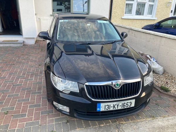 Skoda Superb Hatchback, Diesel, 2013, Black