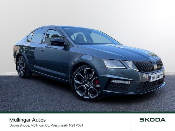 Skoda Octavia Saloon, Diesel, 2019, Grey