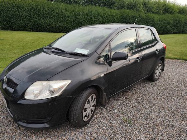 Toyota Auris Hatchback, Petrol, 2008, Black