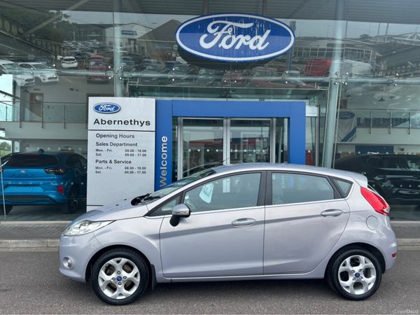 Ford Fiesta Hatchback, Petrol, 2011, Grey