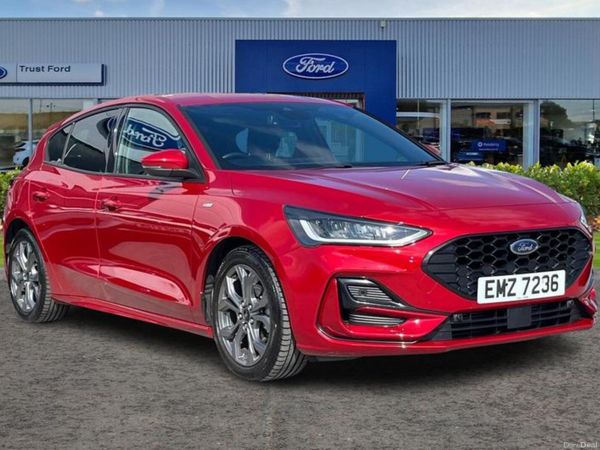 Ford Focus Hatchback, Petrol Hybrid, 2024, Red