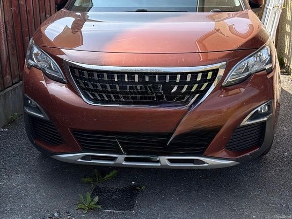 Peugeot 3008 MPV, Diesel, 2020, Brown