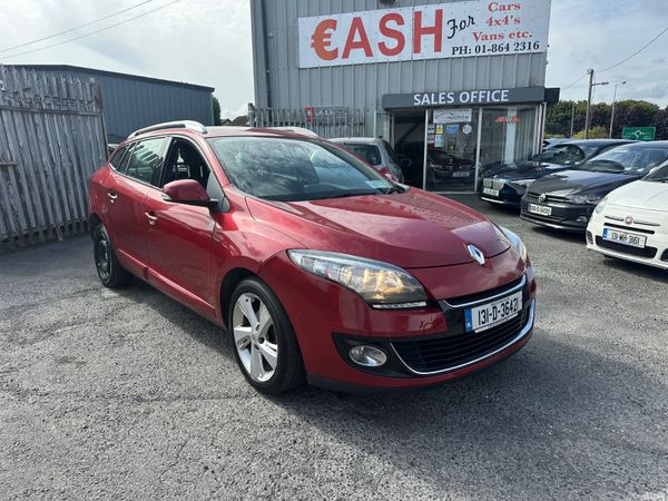 Renault Megane Estate, Diesel, 2013, Red