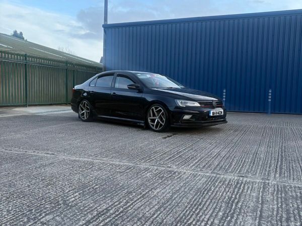 Volkswagen Jetta Saloon, Diesel, 2016, Black