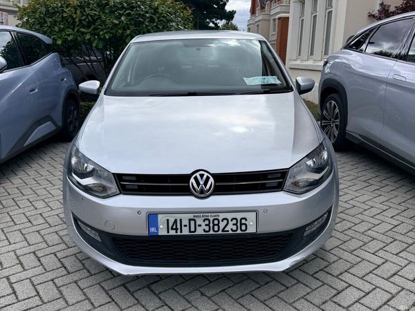 Volkswagen Polo Hatchback, Petrol, 2014, Silver
