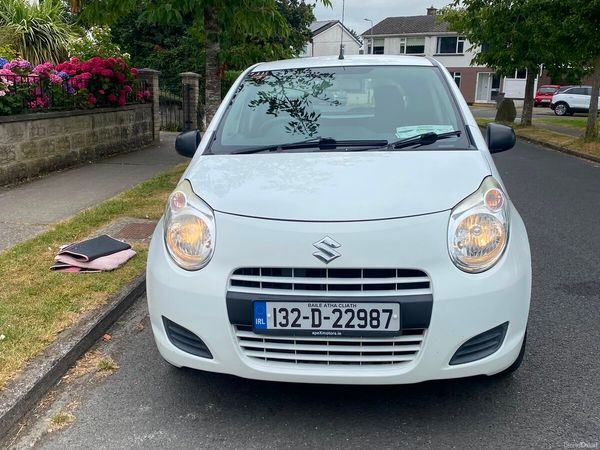 Suzuki Alto Hatchback, Petrol, 2013, White
