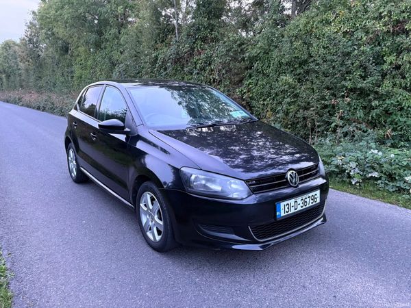 Volkswagen Polo Hatchback, Petrol, 2013, Black