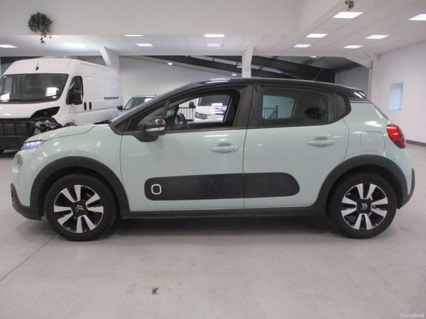 Citroen C3 Hatchback, Petrol, 2018, Green
