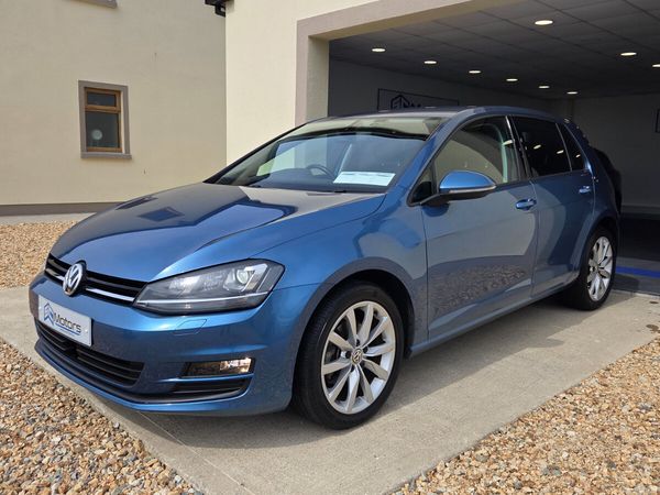 Volkswagen Golf Hatchback, Petrol, 2015, Blue