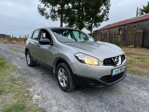 Nissan Qashqai Hatchback, Diesel, 2011, Silver