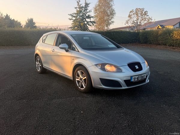 SEAT Leon Hatchback, Diesel, 2010, Silver