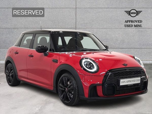 Mini Cooper Hatchback, Petrol, 2023, Red