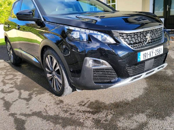 Peugeot 3008 Hatchback, Petrol, 2019, Black