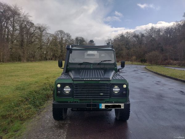 Land Rover Defender SUV, Diesel, 2000, Green