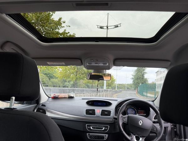 Renault Fluence Saloon, Diesel, 2015, Grey