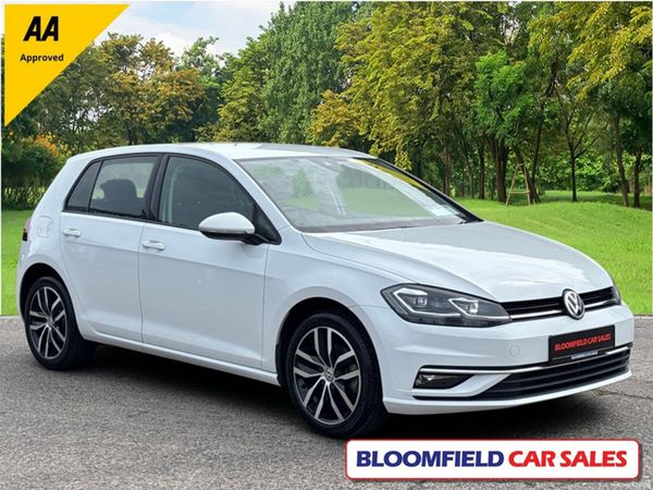 Volkswagen Golf Hatchback, Petrol, 2019, White