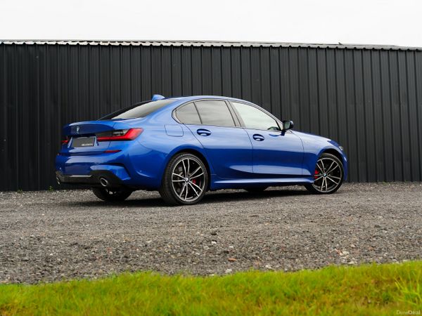 BMW 3-Series Saloon, Petrol Plug-in Hybrid, 2020, Blue