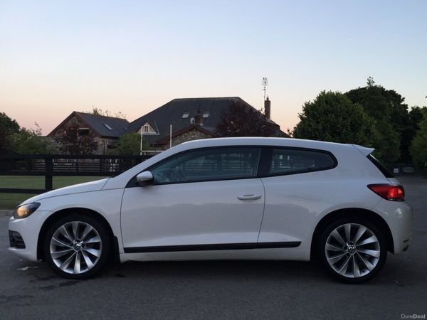 Volkswagen Scirocco Hatchback, Diesel, 2011, White