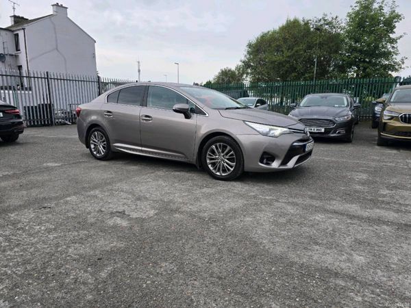 Toyota Avensis Saloon, Diesel, 2016, Bronze
