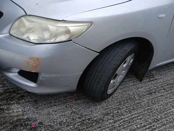 Toyota Corolla Saloon, Petrol, 2008, Silver