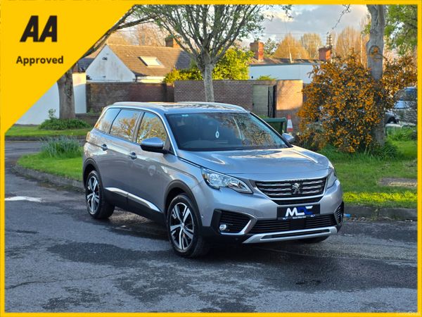 Peugeot 5008 MPV, Diesel, 2020, Grey