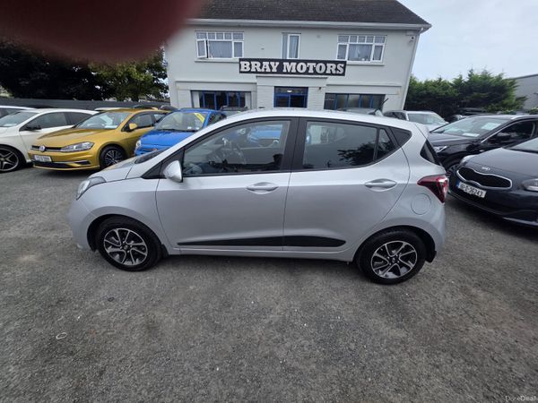 Hyundai i10 Hatchback, Petrol, 2019, Grey