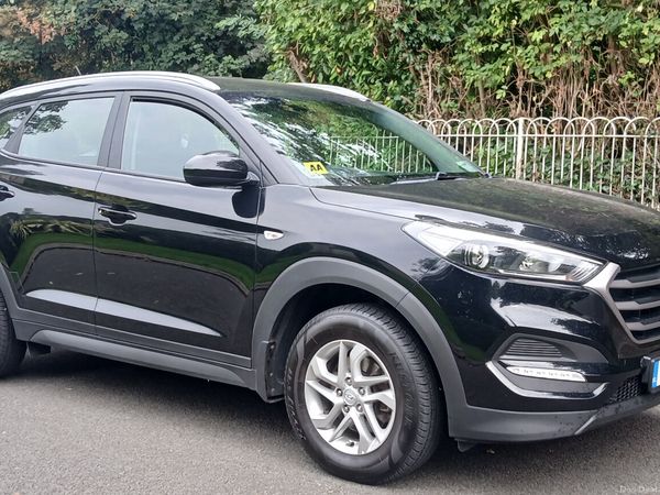 Hyundai Tucson SUV, Petrol, 2018, Black