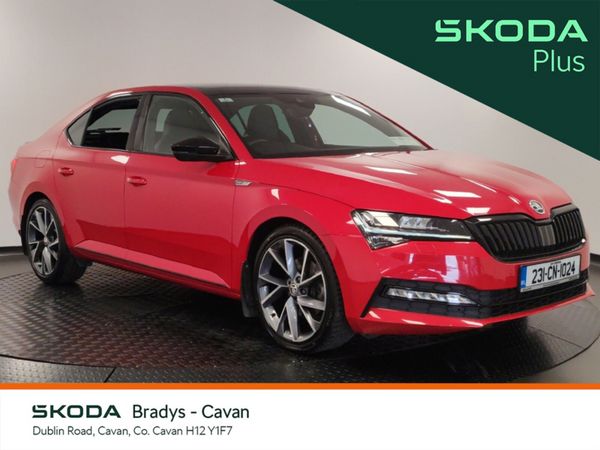 Skoda Superb Hatchback, Diesel, 2023, Red