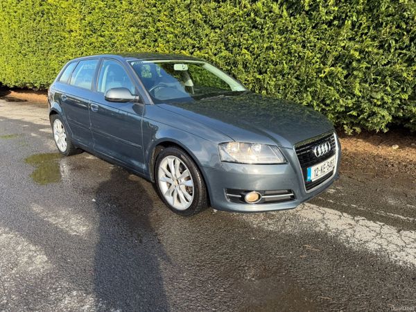 Audi A3 Hatchback, Diesel, 2012, Grey