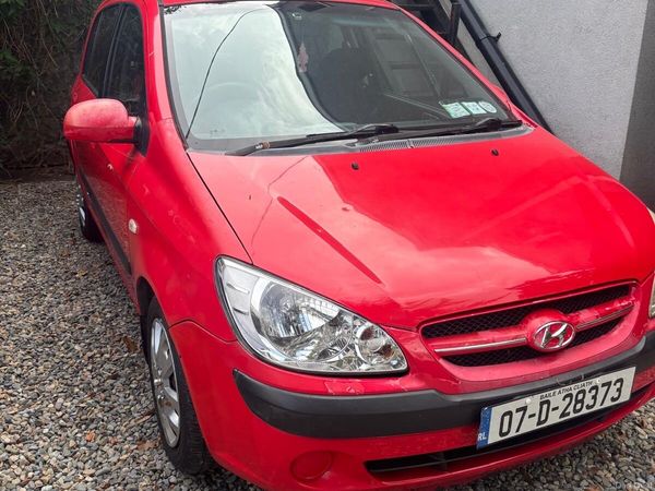 Hyundai Getz Hatchback, Petrol, 2007, Red