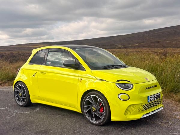 Abarth 500 Hatchback, Electric, 2023, Green