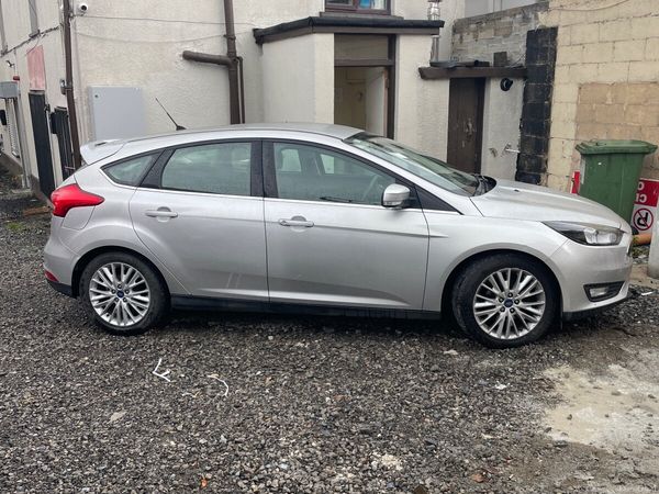 Ford Focus Hatchback, Diesel, 2016, Silver