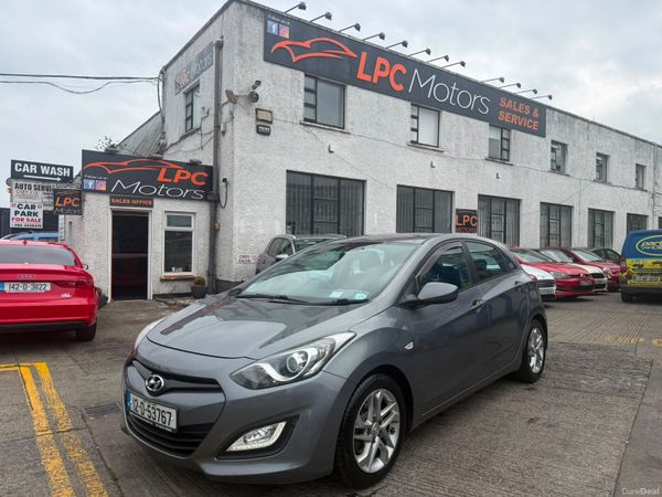Hyundai i30 Hatchback, Diesel, 2012, Grey